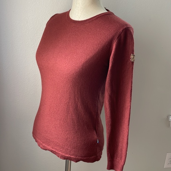 Fjallraven | Sweaters | Fjallraven High Coast Lite Womens Merino Knit  Sweater Maroon Medium | Poshmark